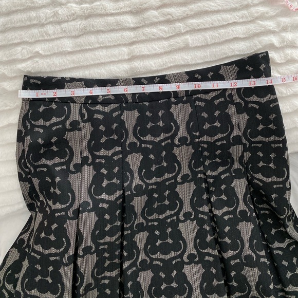 JIGSAW Classic Black /Golden Box Pleated Printed Skirt (Skirt Only) - Picture 9 of 10